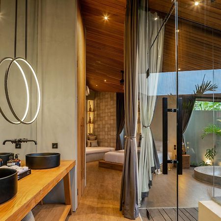 Villa Levante Bali By House Of Winds - Tropical Oasis Near Canggu ケロボカン エクステリア 写真